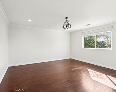 7659 Coldwater Canyon Court - Photo Thumbnail 33