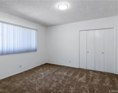 4065 Mclaughlin Avenue - Photo Thumbnail 8