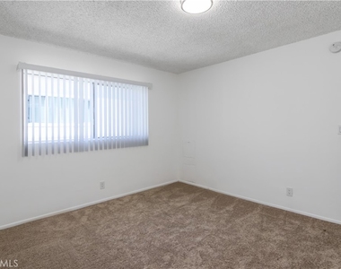 4065 Mclaughlin Avenue - Photo Thumbnail 12