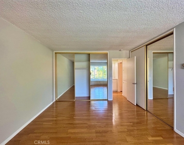 5625 Sumner - Photo Thumbnail 16