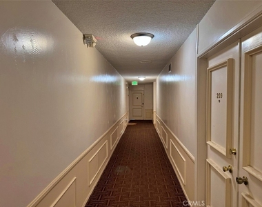 5625 Sumner - Photo Thumbnail 36
