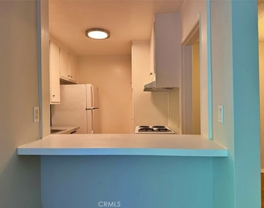 5625 Sumner - Photo Thumbnail 26