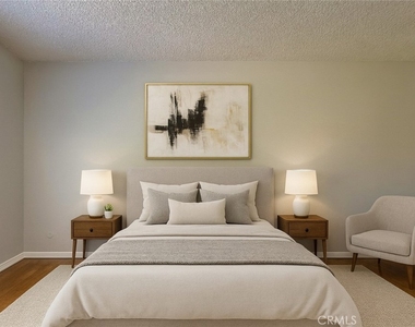 5625 Sumner - Photo Thumbnail 18