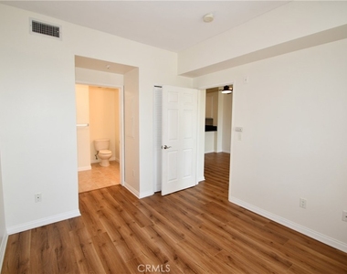 2742 Cabrillo Avenue - Photo Thumbnail 18