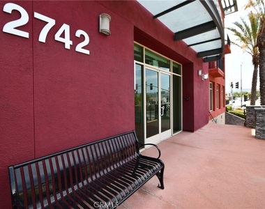 2742 Cabrillo Avenue - Photo Thumbnail 3
