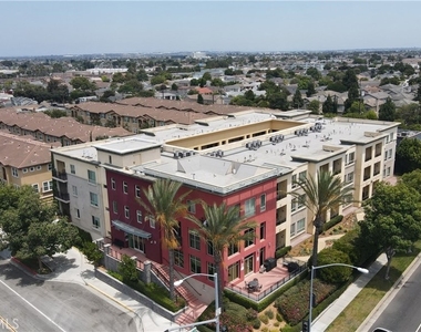 2742 Cabrillo Avenue - Photo Thumbnail 24