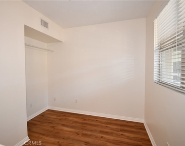2742 Cabrillo Avenue - Photo Thumbnail 21