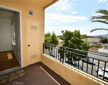 2742 Cabrillo Avenue - Photo Thumbnail 16