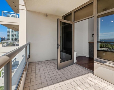 700 W E Street - Photo Thumbnail 12