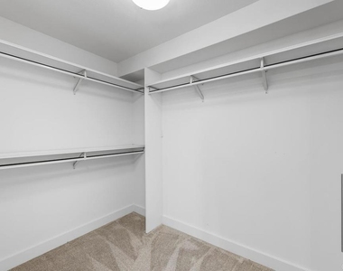 700 W E Street - Photo Thumbnail 22