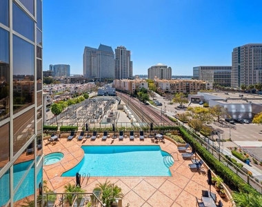 700 W E Street - Photo Thumbnail 11