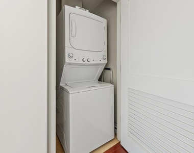 700 W E Street - Photo Thumbnail 17