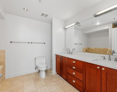 700 W E Street - Photo Thumbnail 20