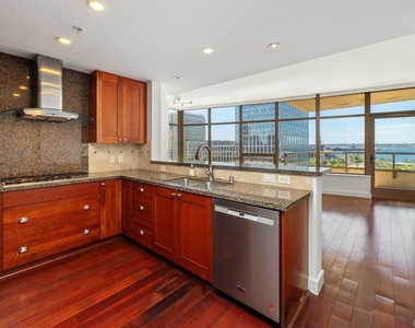 700 W E Street - Photo Thumbnail 1