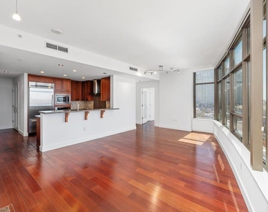 700 W E Street - Photo Thumbnail 6
