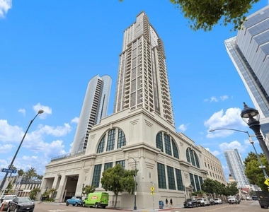 700 W E Street - Photo Thumbnail 28