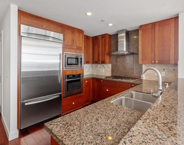 700 W E Street - Photo Thumbnail 4
