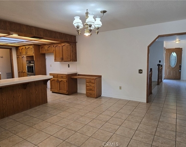 727 Chardonnay Place - Photo Thumbnail 7