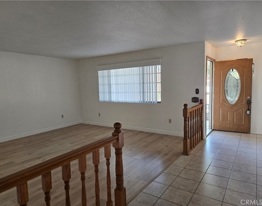 727 Chardonnay Place - Photo Thumbnail 5