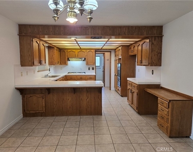 727 Chardonnay Place - Photo Thumbnail 8