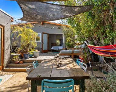 3612 Greenwood Avenue - Photo Thumbnail 11