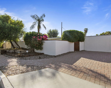74125 San Marino Way - Photo Thumbnail 25