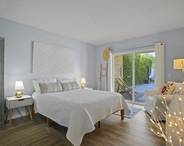 74125 San Marino Way - Photo Thumbnail 14