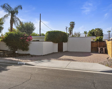 74125 San Marino Way - Photo Thumbnail 15