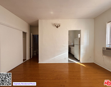 920 S S Hobart Blvd - Photo Thumbnail 1