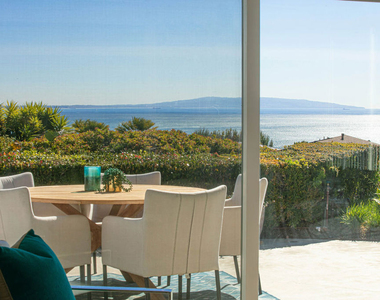 3636 Oceanhill Way - Photo Thumbnail 8