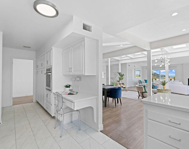 3636 Oceanhill Way - Photo Thumbnail 13