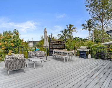 311 Se 3rd Avenue - Photo Thumbnail 30