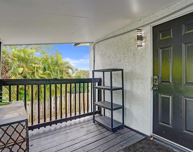311 Se 3rd Avenue - Photo Thumbnail 21
