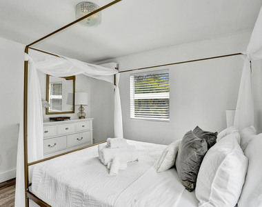 311 Se 3rd Avenue - Photo Thumbnail 17