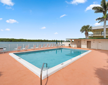 225 Beach Road - Photo Thumbnail 31