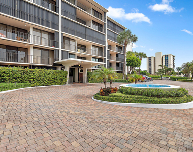225 Beach Road - Photo Thumbnail 5