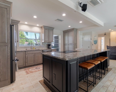 4370 Flax Court - Photo Thumbnail 9
