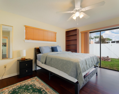 6130 Francis Street - Photo Thumbnail 12