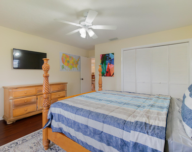 6130 Francis Street - Photo Thumbnail 16