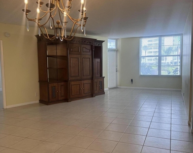 2851 S Ocean Boulevard - Photo Thumbnail 4
