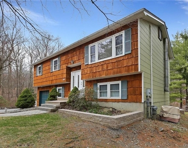 8 Fillmore Court - Photo Thumbnail 1