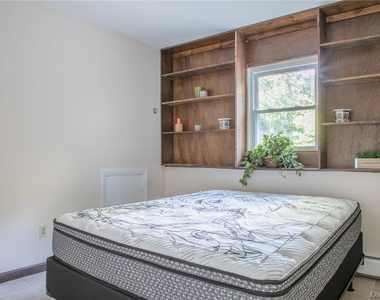 8 Fillmore Court - Photo Thumbnail 16