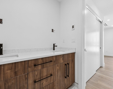 325 Manville Road - Photo Thumbnail 21