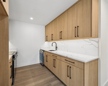 325 Manville Road - Photo Thumbnail 2