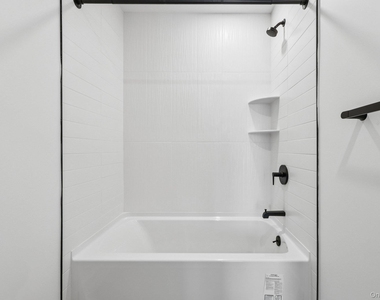 325 Manville Road - Photo Thumbnail 13