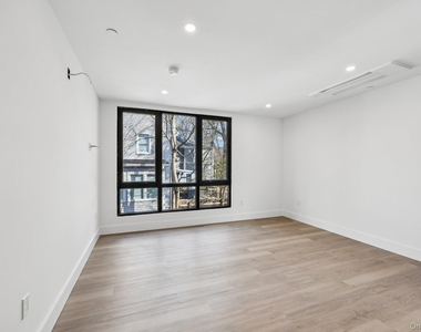 325 Manville Road - Photo Thumbnail 9