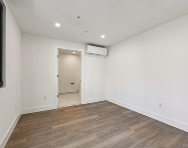 325 Manville - Photo Thumbnail 17