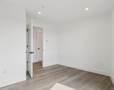 325 Manville - Photo Thumbnail 25