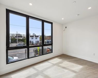 325 Manville - Photo Thumbnail 11
