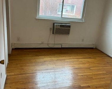 639 Wellwood Avenue - Photo Thumbnail 10